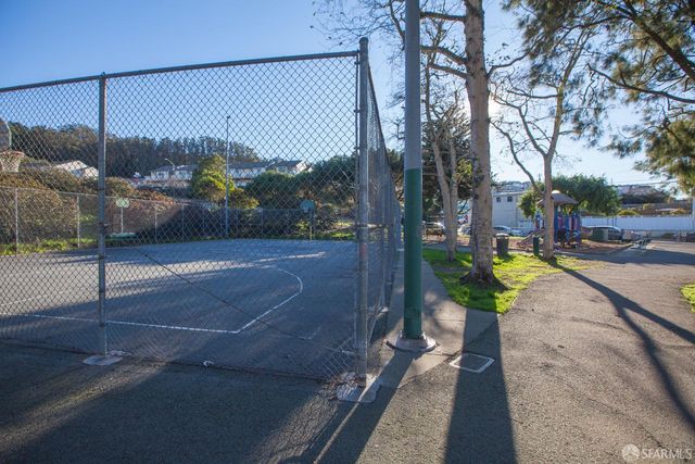 1010 San Antonio Circle 324, Daly City, CA 94014