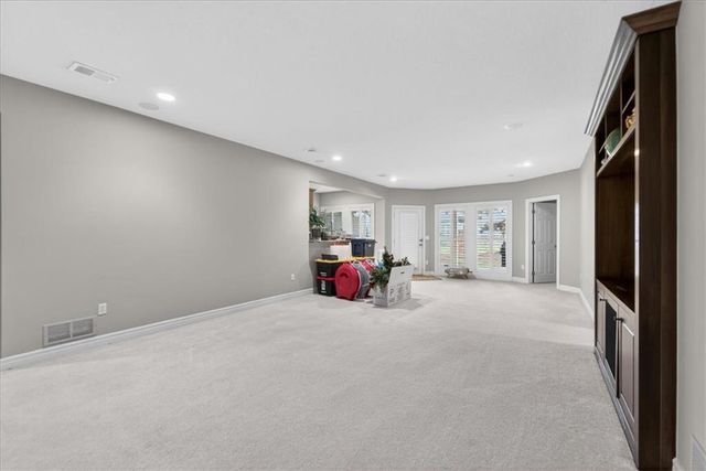 6915 W 129th Place, Overland Park, KS 66209