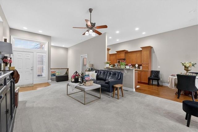 6915 W 129th Place, Overland Park, KS 66209