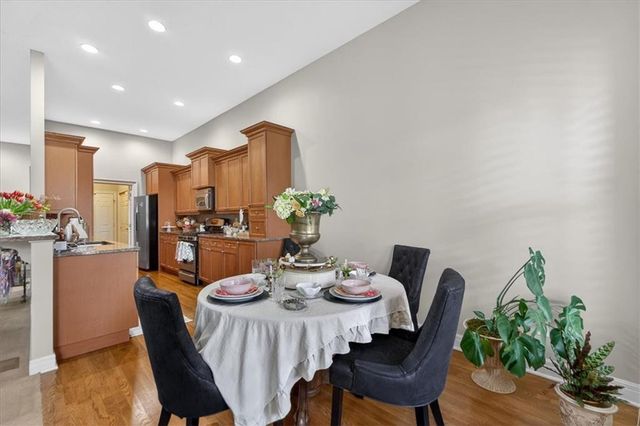 6915 W 129th Place, Overland Park, KS 66209