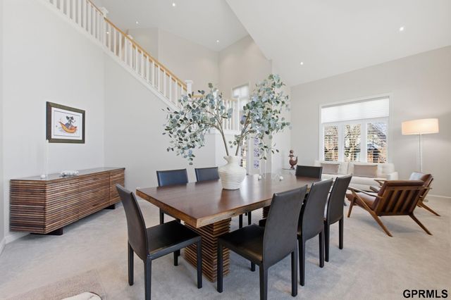 5911 S 119 Plaza, Omaha, NE 68137