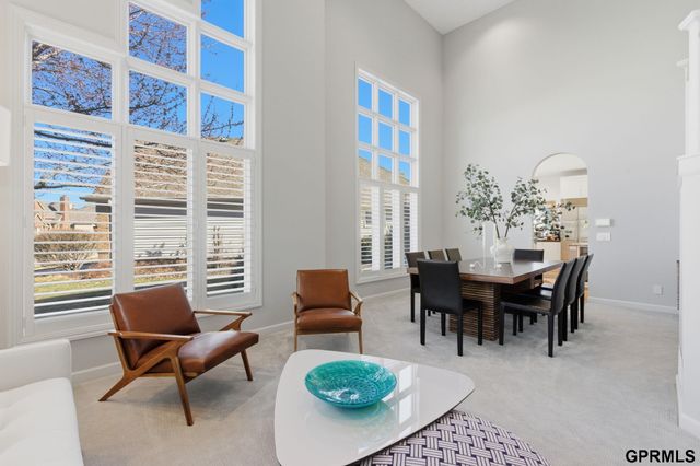 5911 S 119 Plaza, Omaha, NE 68137