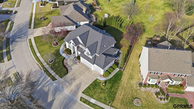 5911 S 119 Plaza, Omaha, NE 68137