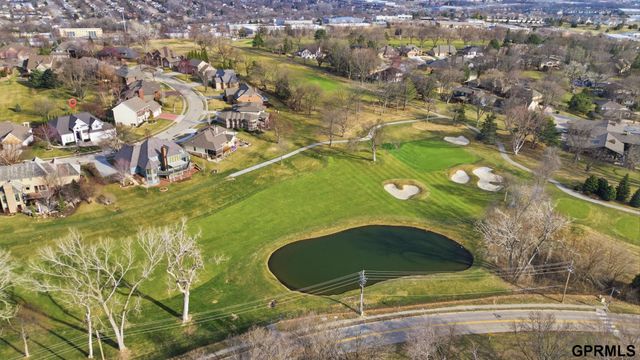 5911 S 119 Plaza, Omaha, NE 68137