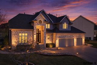 5911 S 119 Plaza, Omaha, NE 68137