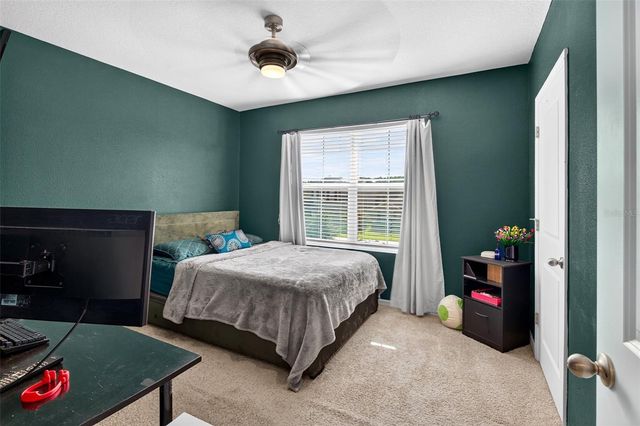 7043 SILVERADO RANCH BOULEVARD, Zephyrhills, FL 33541