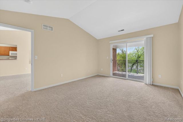 16773 Carriage Way, Northville, MI 48168