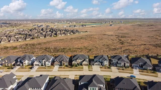 2237 Mason Terrace Drive, Friendswood, TX 77546