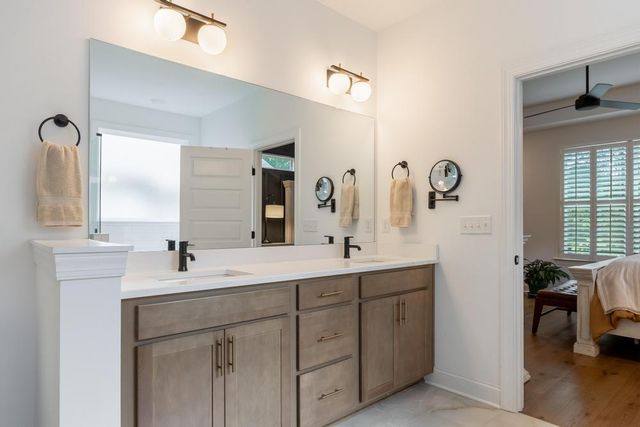 1864 Emmeline Way, Hixson, TN 37343
