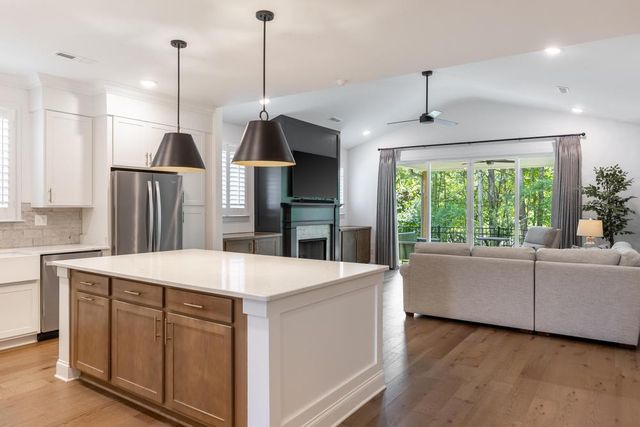 1864 Emmeline Way, Hixson, TN 37343