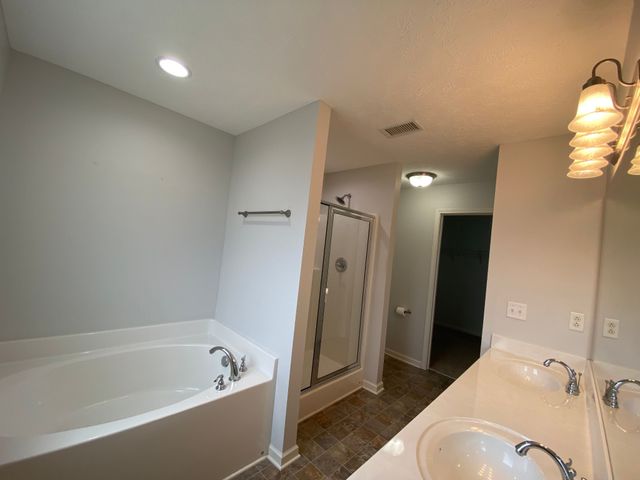 1907 Calydon Ct, Murfreesboro, TN 37128