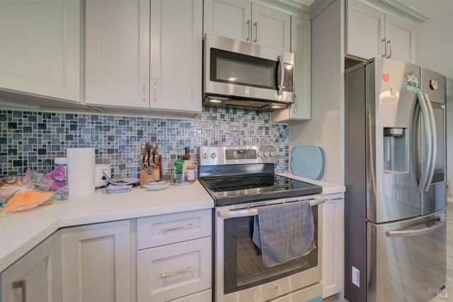 1135 Rimrock Dr, Napa, CA 94558