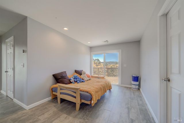 1135 Rimrock Dr, Napa, CA 94558