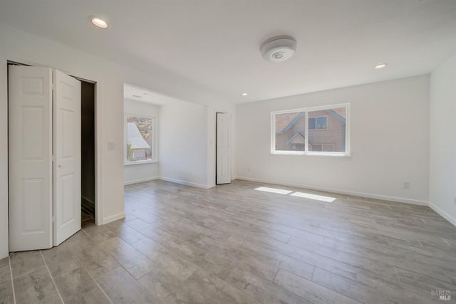 1135 Rimrock Dr, Napa, CA 94558