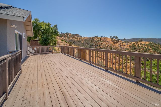 1135 Rimrock Dr, Napa, CA 94558