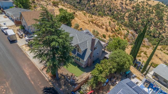 1135 Rimrock Dr, Napa, CA 94558