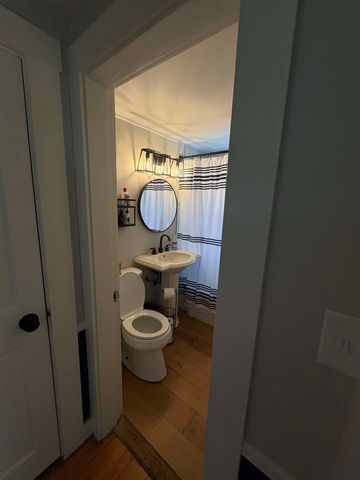 15 Hull Avenue, Dover, NH 03820