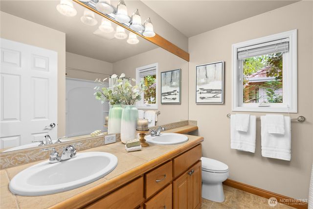 4123 198th Court NE, Sammamish, WA 98074