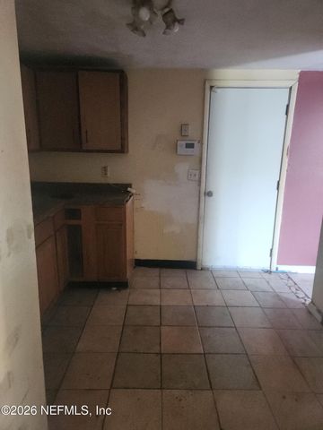 1984 3RD Street, Jacksonville, FL 32209