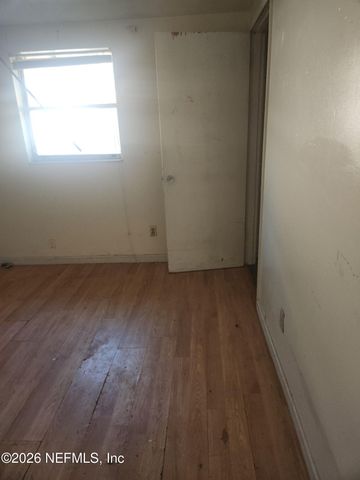 1984 3RD Street, Jacksonville, FL 32209