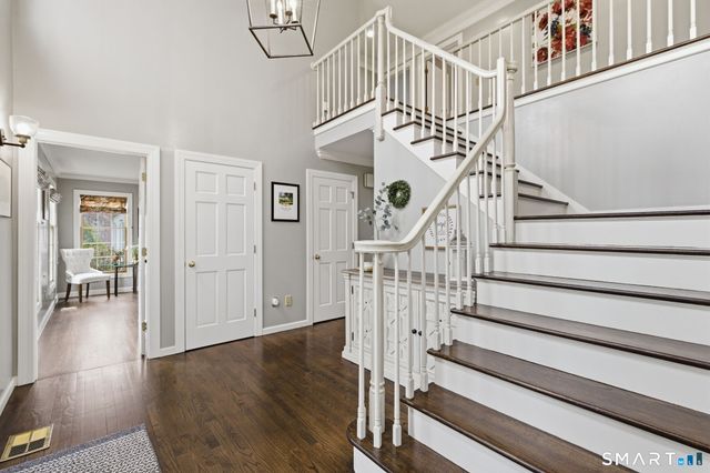 134 Old Mill Road, Avon, CT 06001