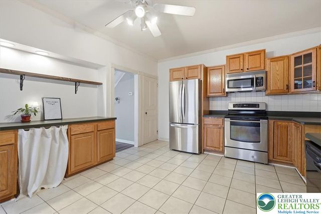 26 North 6th Street, Emmaus Boro, PA 18049