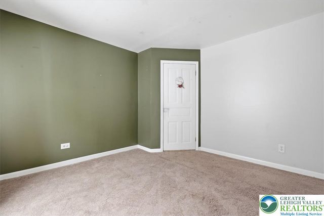26 North 6th Street, Emmaus Boro, PA 18049