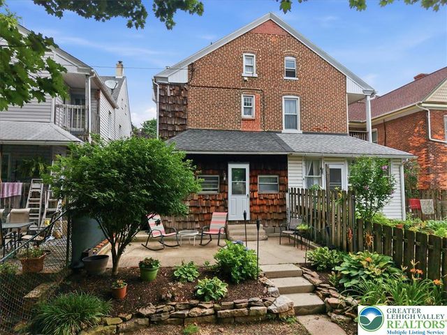 26 North 6th Street, Emmaus Boro, PA 18049