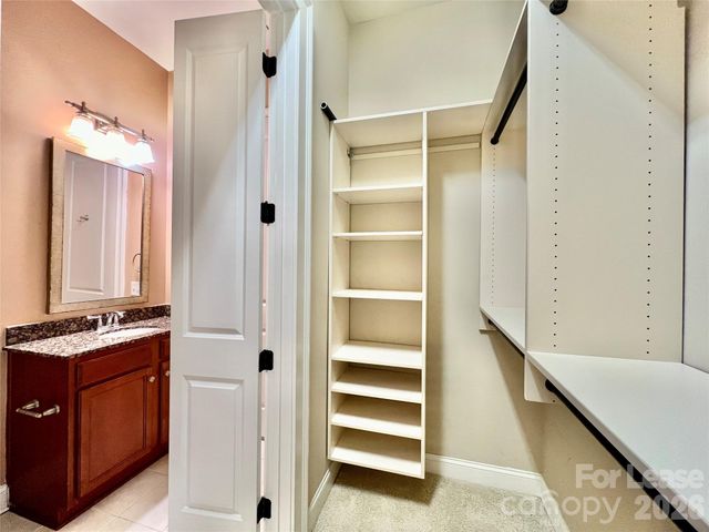 2810 Selwyn Avenue 111, Charlotte, NC 28209