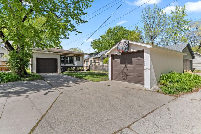 5227 41st Avenue S, Minneapolis, MN 55417
