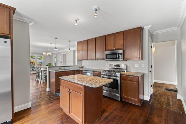 5227 41st Avenue S, Minneapolis, MN 55417