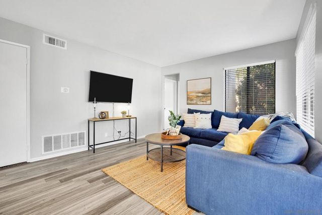 39821 Wild fFlower, Murrieta, CA 92563