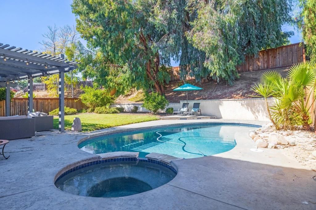 39821 Wild fFlower, Murrieta, CA 92563