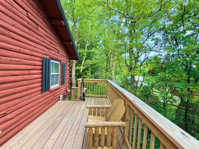 274 VT Route 100, Dover, VT 05356