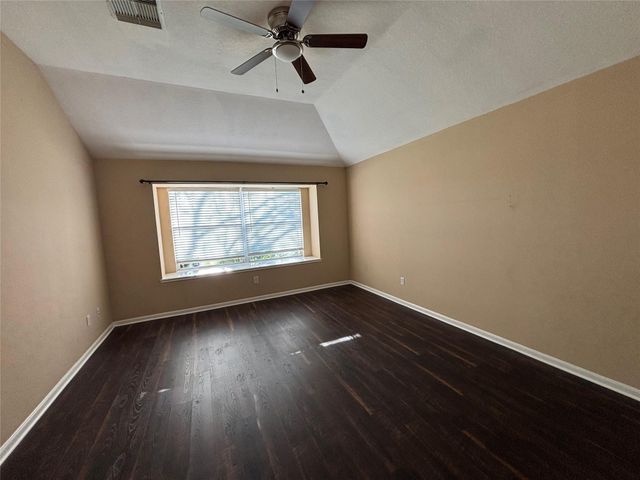 10715 Lyndon Meadows Drive, Houston, TX 77095