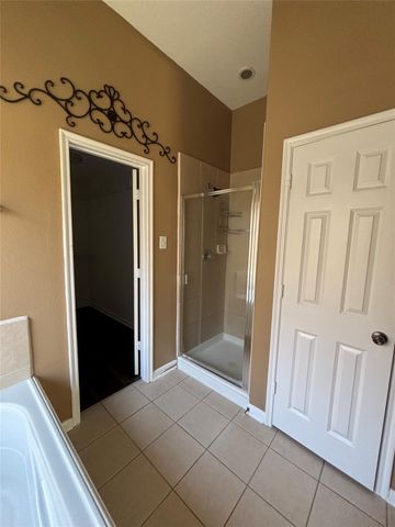 10715 Lyndon Meadows Drive, Houston, TX 77095