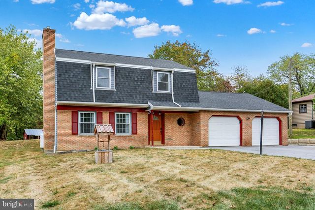 5920 JACOBS AVE, Harrisburg, PA 17112