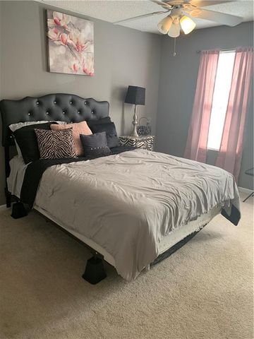 6706 Sunset Valley Circle, Rex, GA 30273