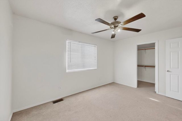 8215 Nerisa Court SW, Albuquerque, NM 87121