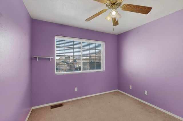 8215 Nerisa Court SW, Albuquerque, NM 87121