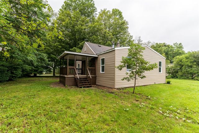 7400 N Riverview Drive, Kalamazoo, MI 49004