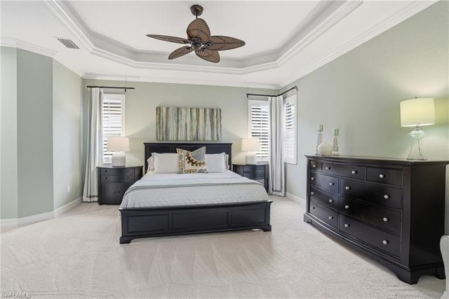 3054 Aviamar CIR, Naples, FL 34114