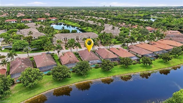 3054 Aviamar CIR, Naples, FL 34114