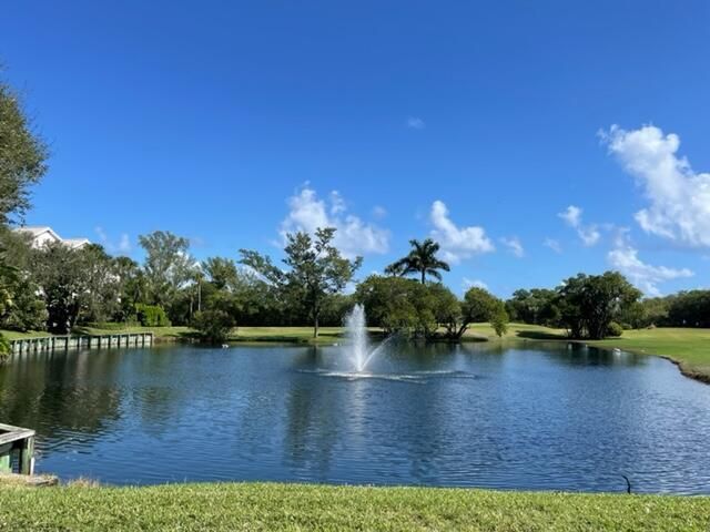 3008 FAIRWAY Drive N, Jupiter, FL 33477