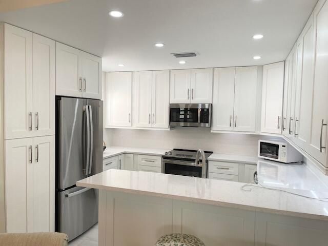 3008 FAIRWAY Drive N, Jupiter, FL 33477