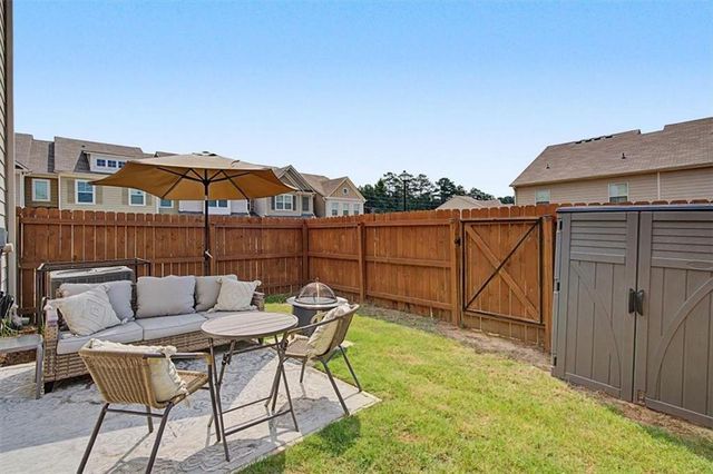 7652 Baron Road, Fairburn, GA 30213