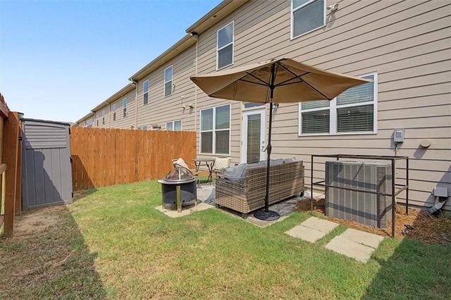 7652 Baron Road, Fairburn, GA 30213