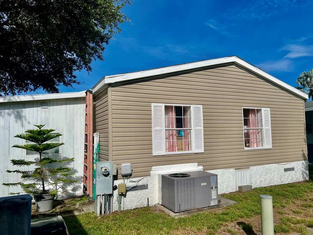 6940 NW 44th Avenue Lot E-07, Coconut Creek, FL 33073