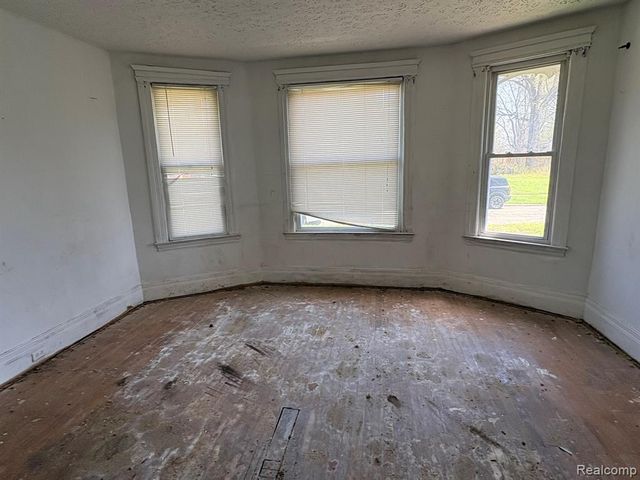 3695 Baldwin Street, Detroit, MI 48214