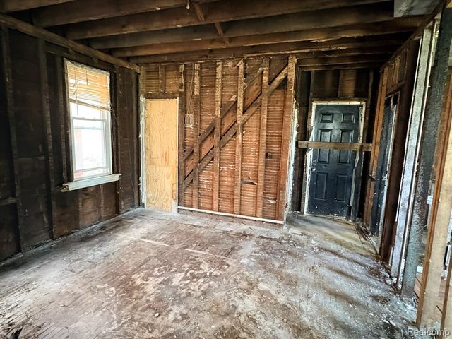 3695 Baldwin Street, Detroit, MI 48214